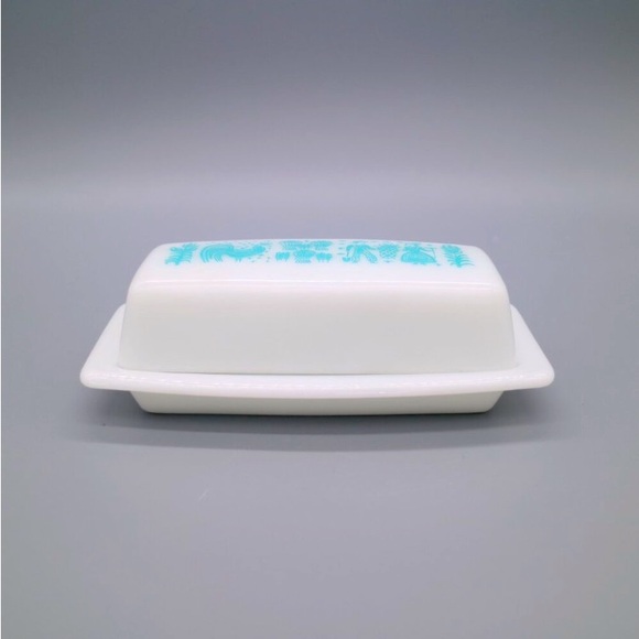 Vintage Pyrex Turquoise Butterprint Butter Dish - Picture 4 of 6